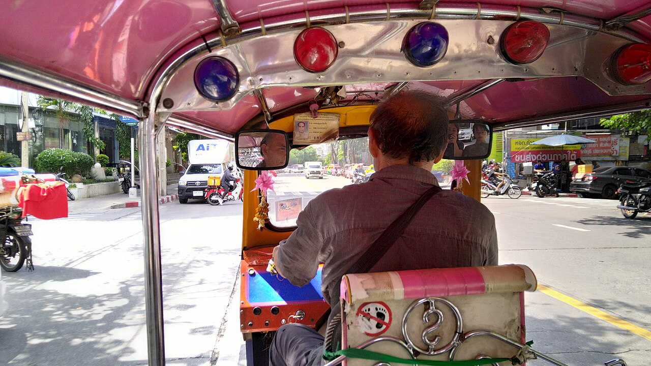 Tuk-tuks